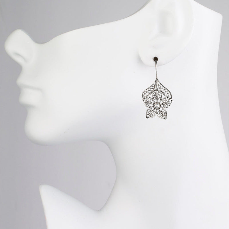 Vintage Handmade Earring