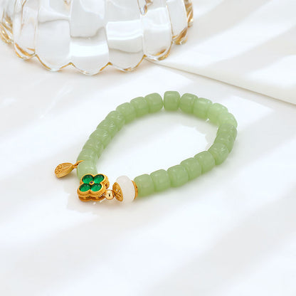 Charming Silver Bracelet for Any Occasion