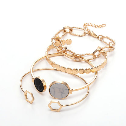 Stunning Gold Set for Daily Wear
