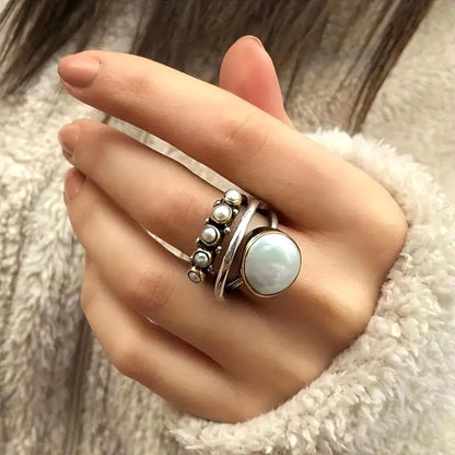Classic Silver Ring with Timeless Appeal