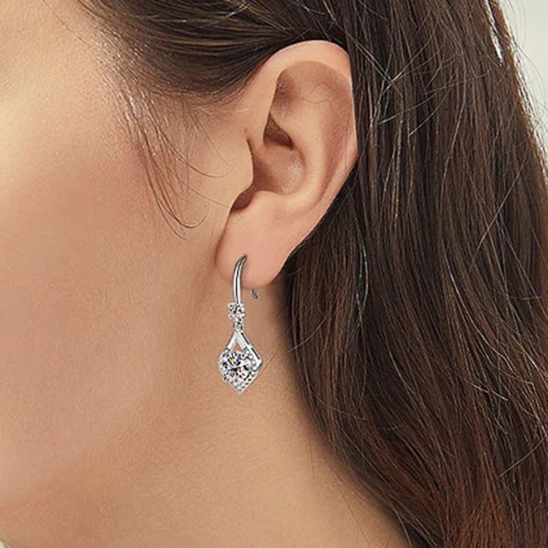 Romantic Earring for Special Moments