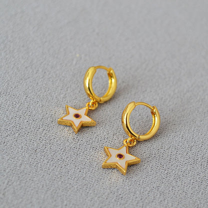 Beautiful Gold Earring with Unique Style