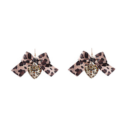 Charming Piece for Any Occasion