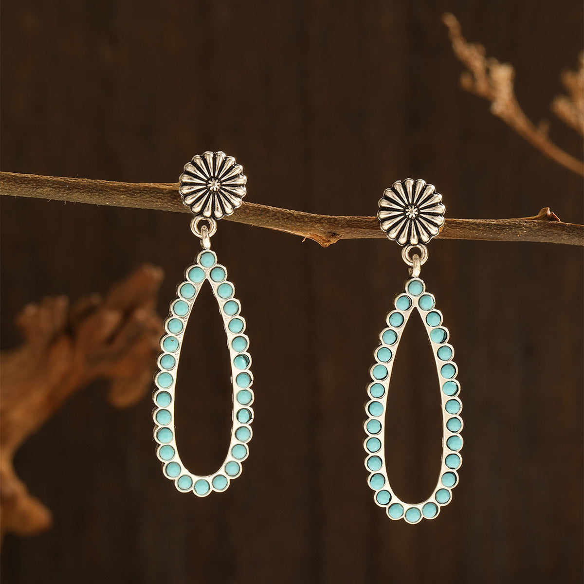 Classic Earring with Timeless Appeal