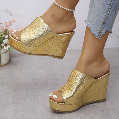 Graceful Orthopedic Sandals for Modern Look