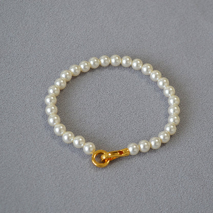 Charming Gold Bracelet for Any Occasion