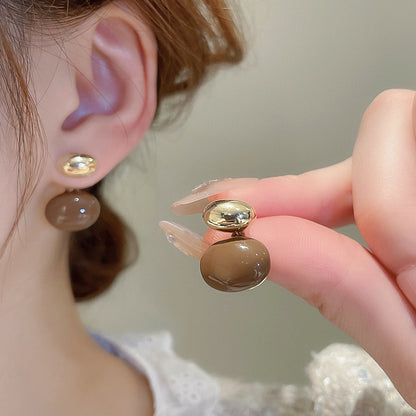 Classic Earring with Timeless Appeal