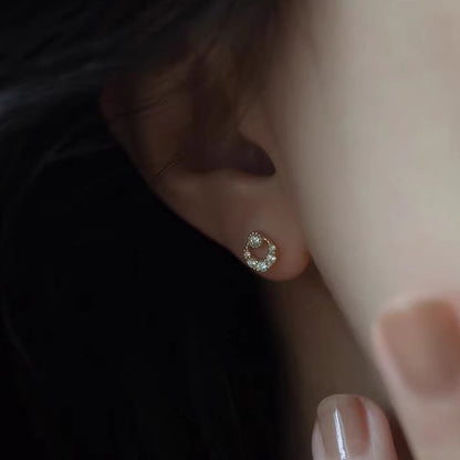Beautiful Earring with Unique Style