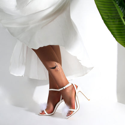 Graceful Orthopedic Sandals for Modern Look