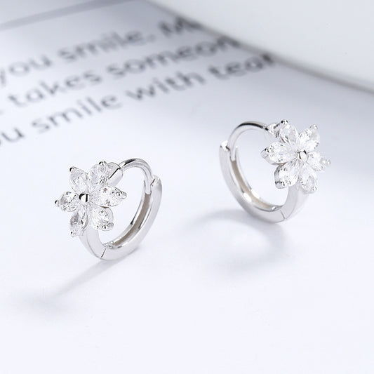 Charming Earring for Any Occasion
