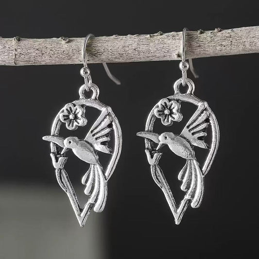 Charming Earring for Any Occasion