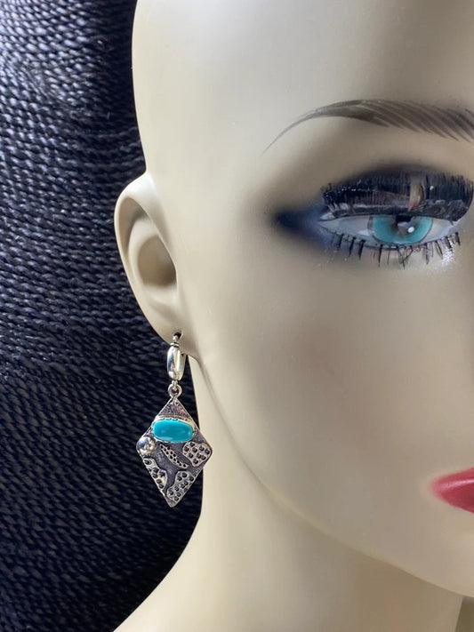Beautiful Silver Earring with Unique Style