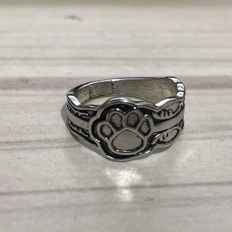 Classic Ring with Timeless Appeal