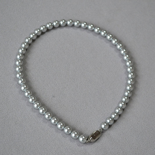 Beautiful Pearl Necklace with Unique Style