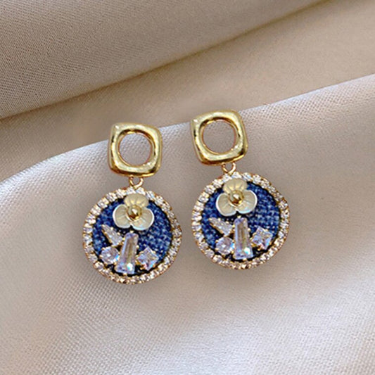Elegant Earring for Every Occasion