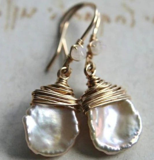 Charming Earring for Any Occasion