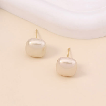 Elegant Pearl Earring for Every Occasion