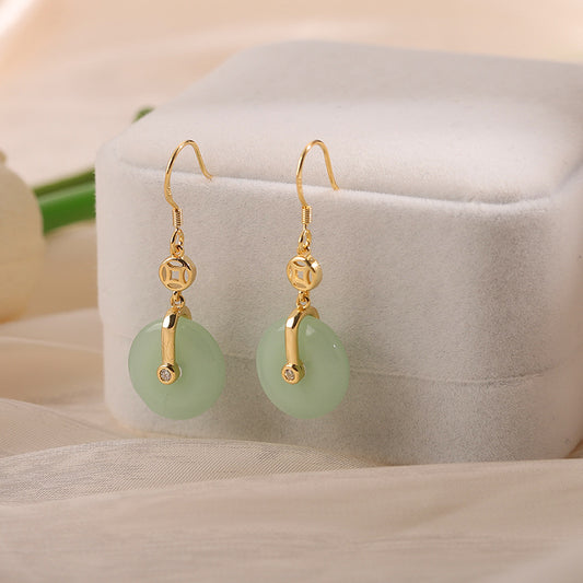 Elegant Silver Earring for Every Occasion