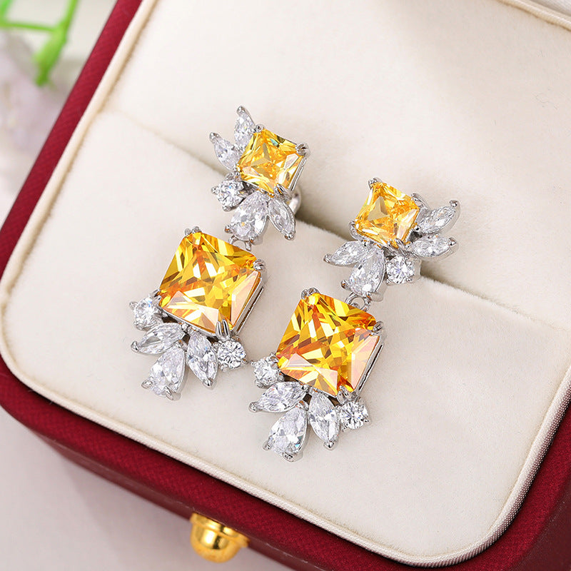 Beautiful Earring with Unique Style