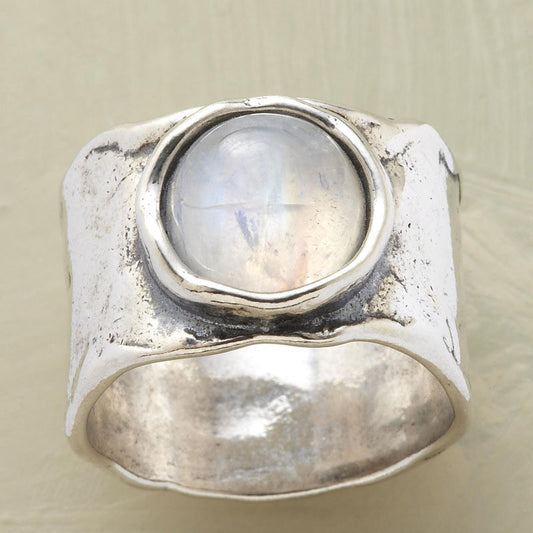 Stunning Ring for Daily Wear