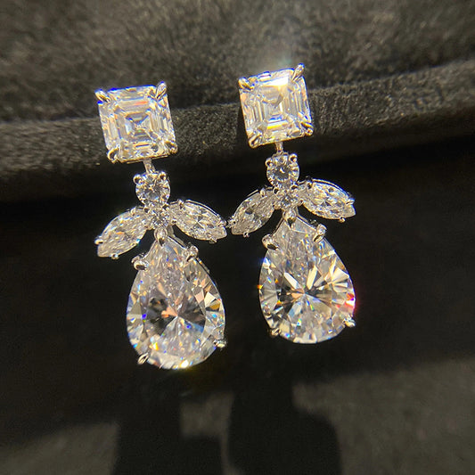 Classic Earring with Timeless Appeal