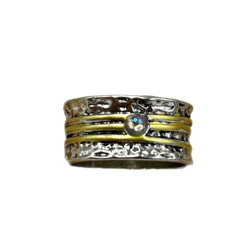 Elegant Ring for Every Occasion