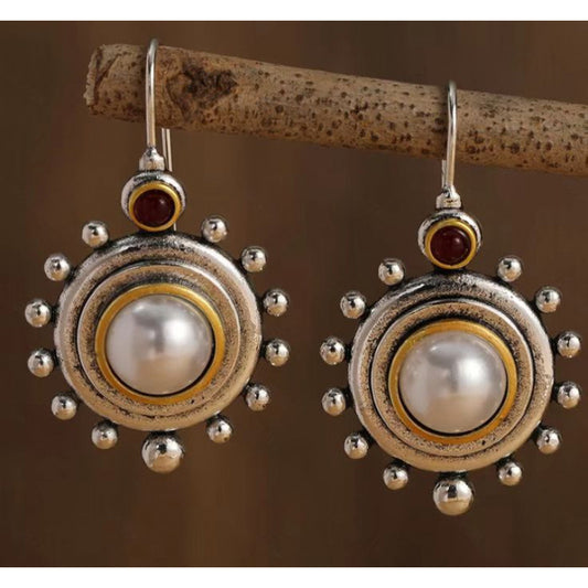 Charming Earring for Any Occasion