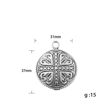 Elegant Pendant for Every Occasion