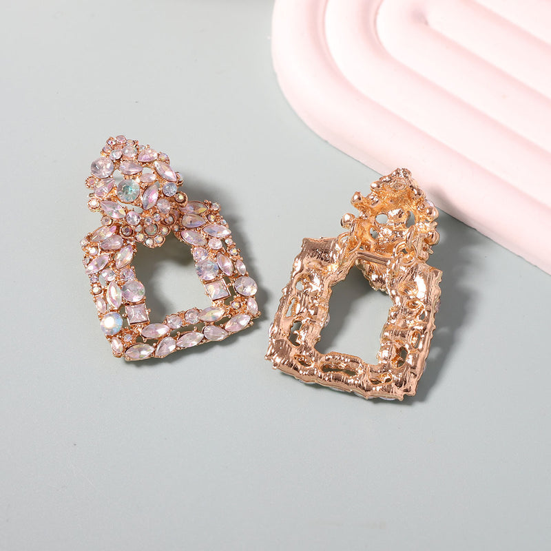 Charming Piece for Any Occasion