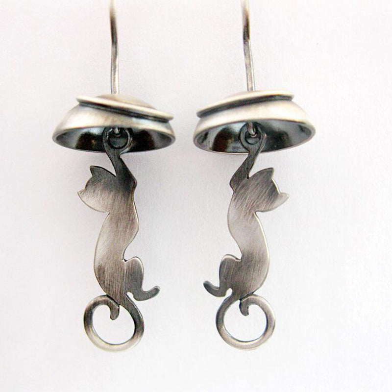 Charming Earring for Any Occasion