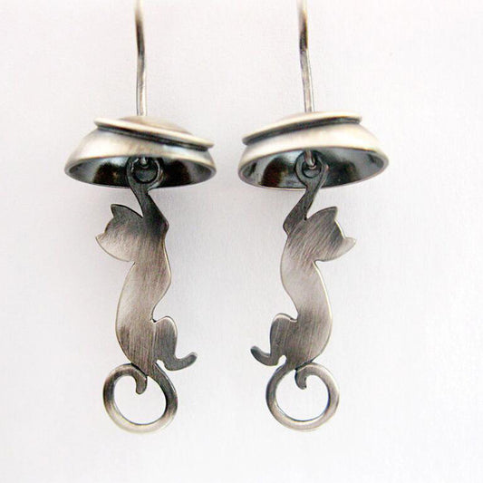 Charming Earring for Any Occasion
