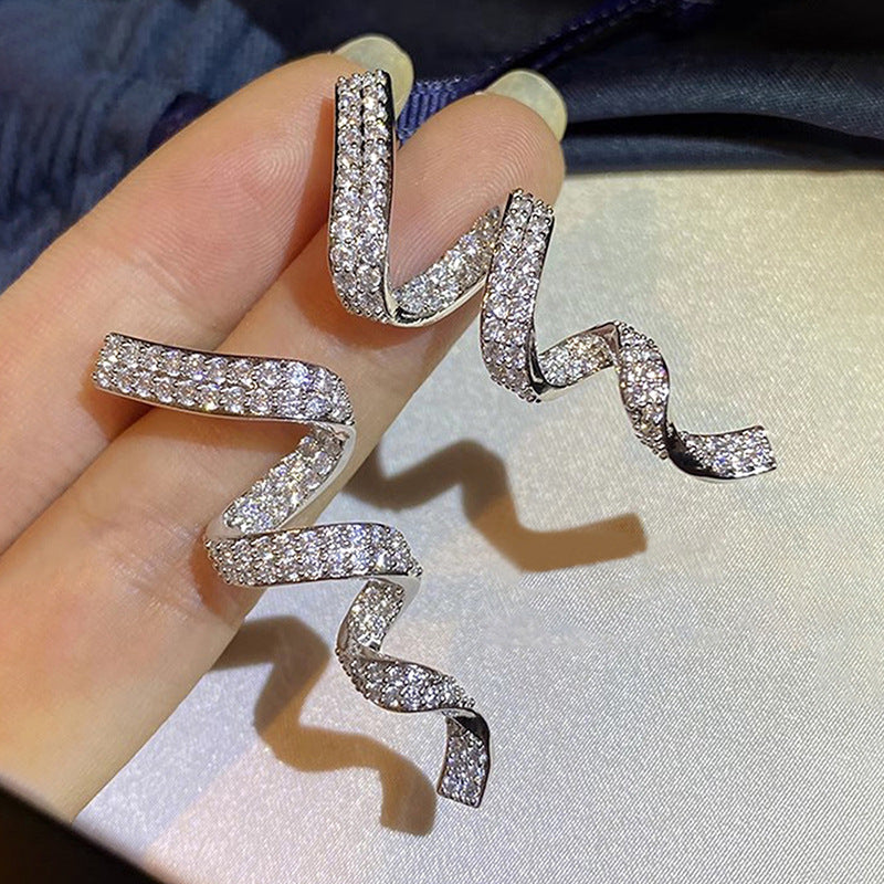 Elegant Earring for Every Occasion