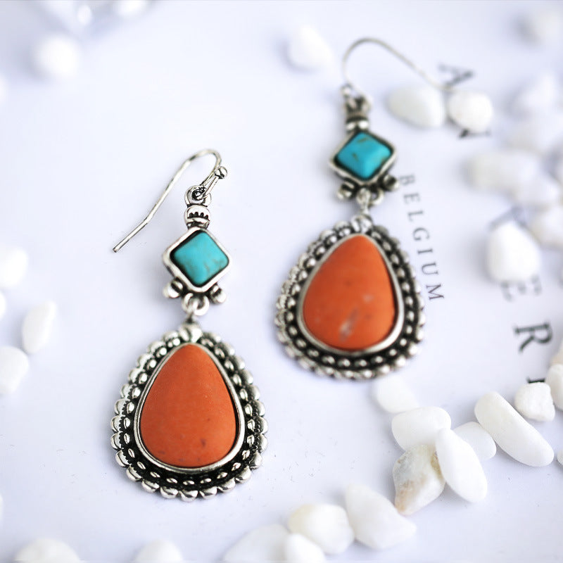 Classic Silver Earring with Timeless Appeal