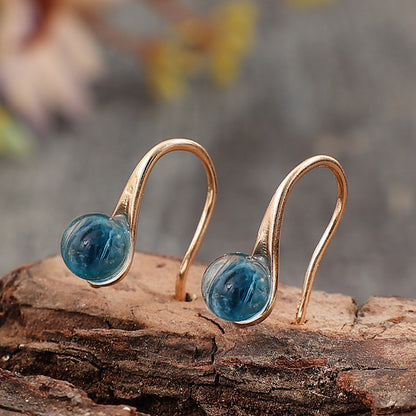 Charming Earring for Any Occasion
