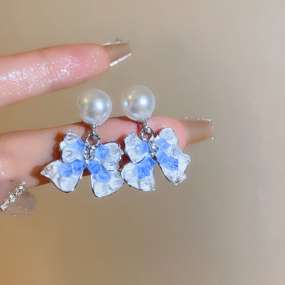 Romantic Pearl Earring for Special Moments