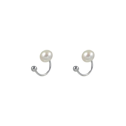 Romantic Pearl Earring for Special Moments