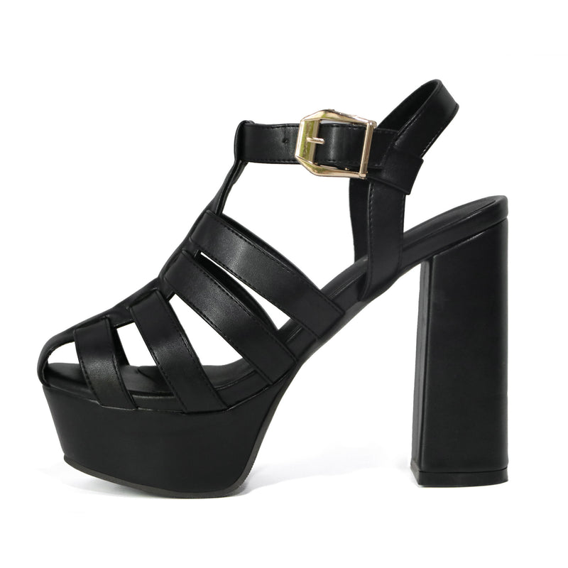 Graceful Orthopedic Sandals for Modern Look