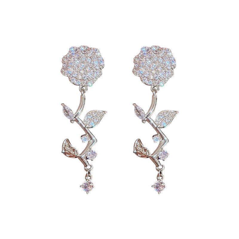 Elegant Earring for Every Occasion