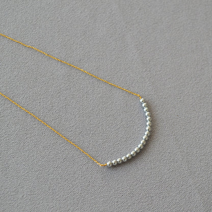 Romantic Pearl Necklace for Special Moments