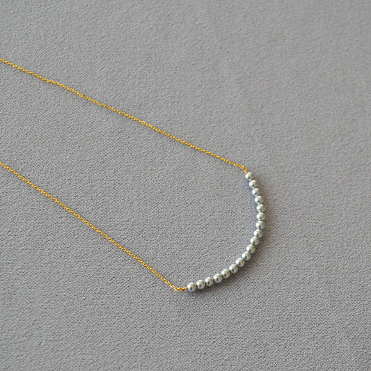 Romantic Pearl Necklace for Special Moments