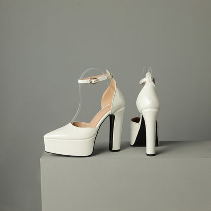 Chic Orthopedic Sandals with Unique Design