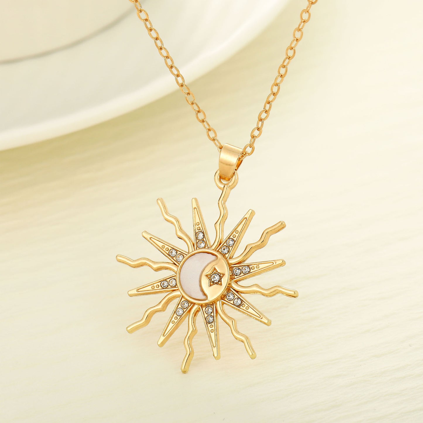 Charming Piece for Any Occasion