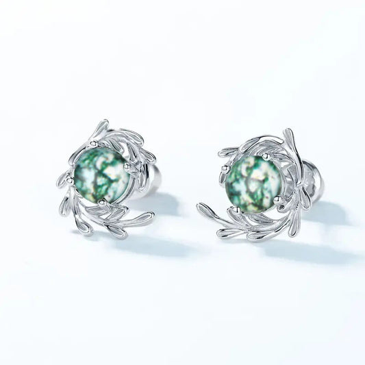 Charming Piece for Any Occasion
