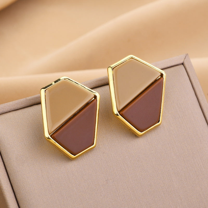 Beautiful Earring with Unique Style