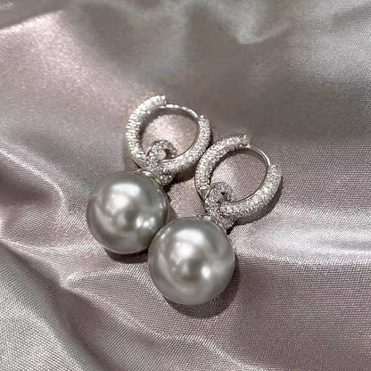 Elegant Piece for Every Occasion