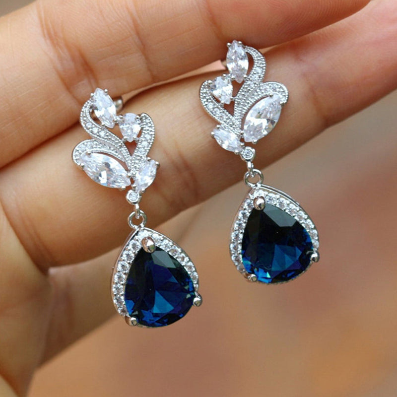 Romantic Earring for Special Moments