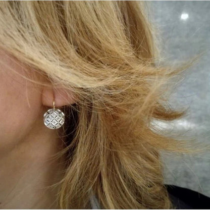 Elegant Earring for Every Occasion