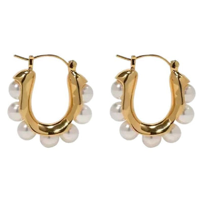 Romantic Pearl Earring for Special Moments