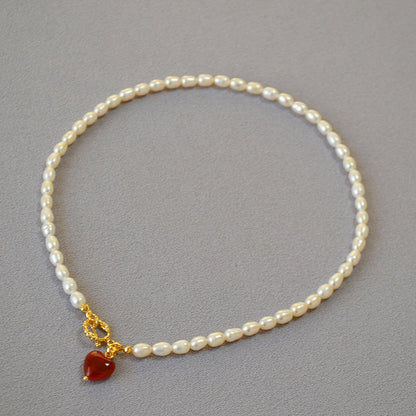 Romantic Pearl Necklace for Special Moments