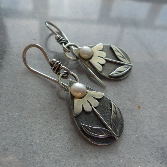 Romantic Pearl Earring for Special Moments